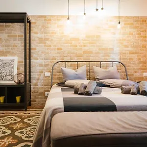 Apartament Art Nouveau, Bari