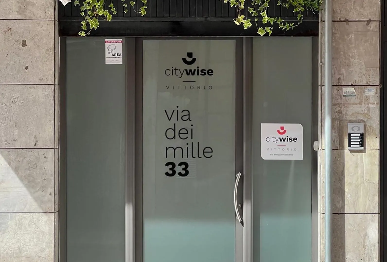 Citywise Vittorio - Independent Apartment Near Bari Central Station